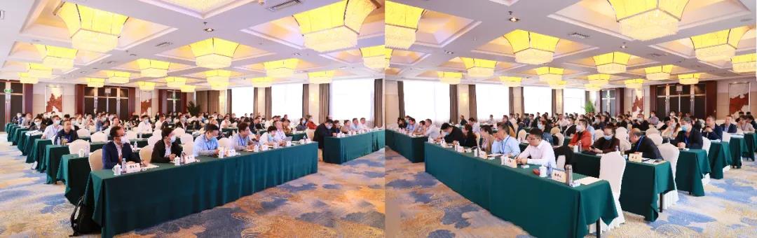 加氣協(xié)會(huì)主辦、東岳機(jī)械承辦的第五屆加氣混凝土行業(yè)總工程師論壇暨2021綠色低碳論壇圓滿召開