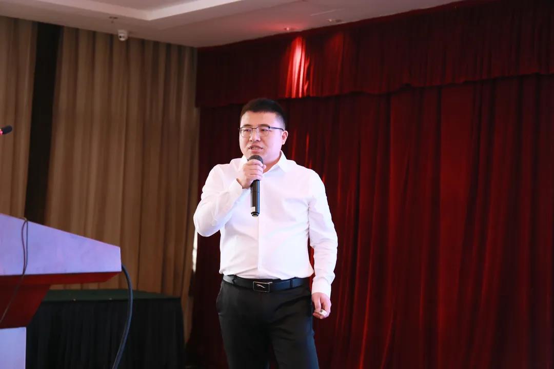 加氣協(xié)會(huì)主辦、東岳機(jī)械承辦的第五屆加氣混凝土行業(yè)總工程師論壇暨2021綠色低碳論壇圓滿召開