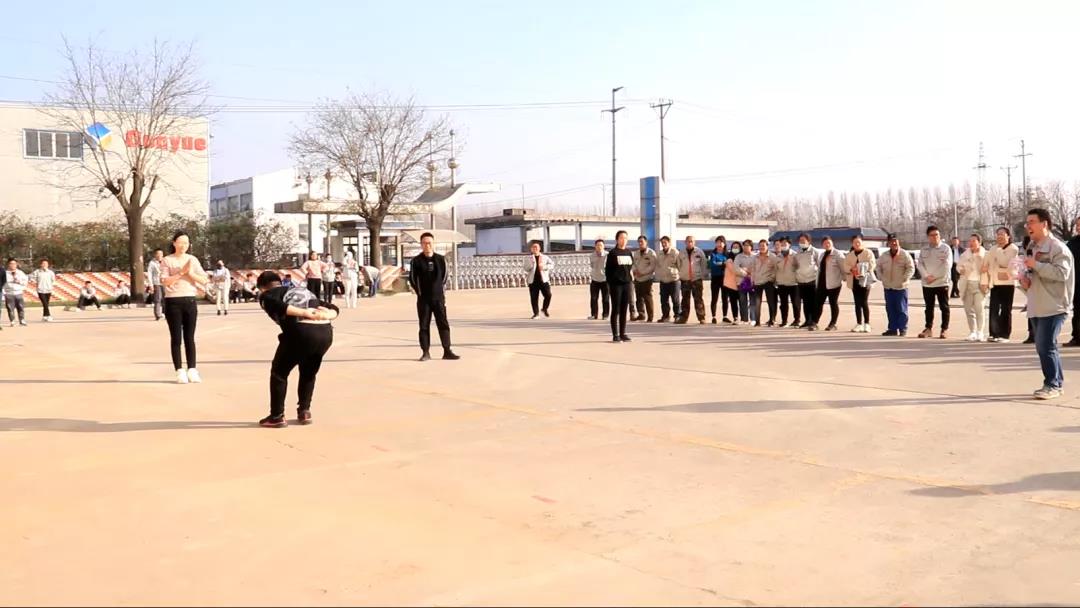 激情運(yùn)動，快樂工作——東岳機(jī)械股份舉辦第四屆趣味運(yùn)動會